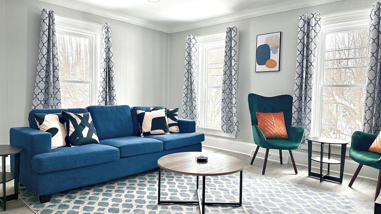 Photo of Livingroom in Watertown