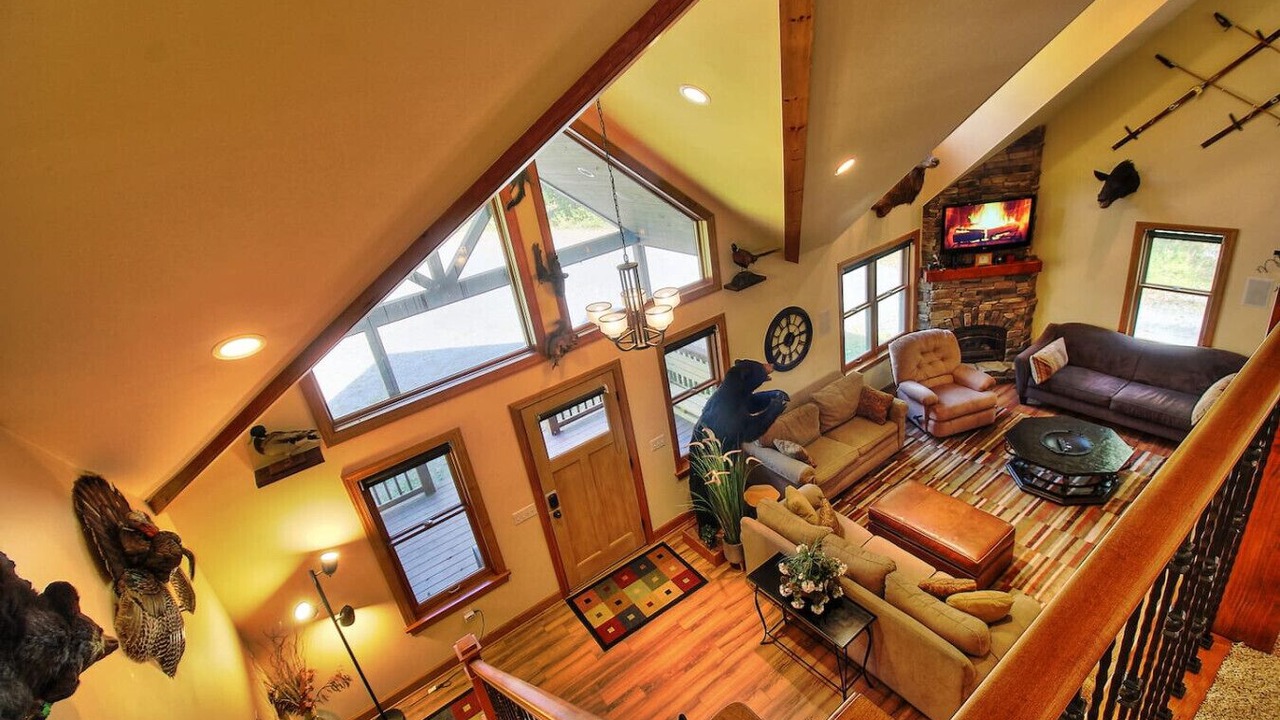 Photo of Livingroom in Ellicottville