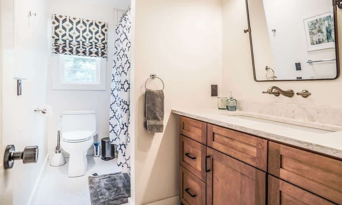 Photo of Bathroom in Zena
