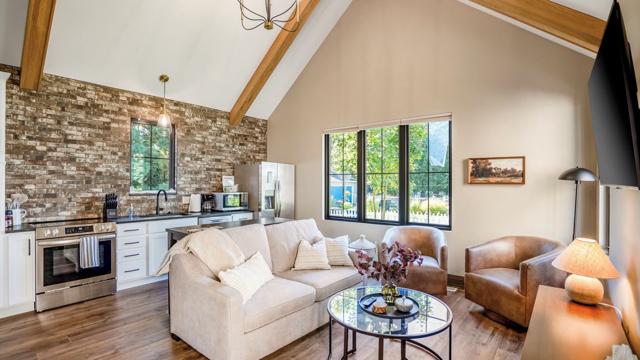 Photo of Livingroom in Bowling Green