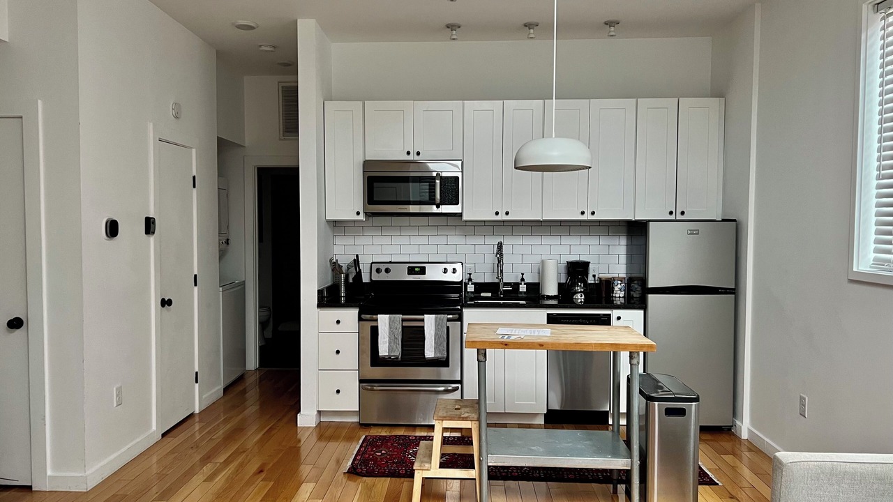 Photo of Kitchen in Monroe Ward