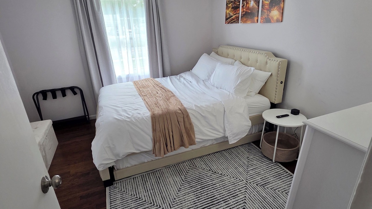 Photo of Bedroom in Windsor Locks