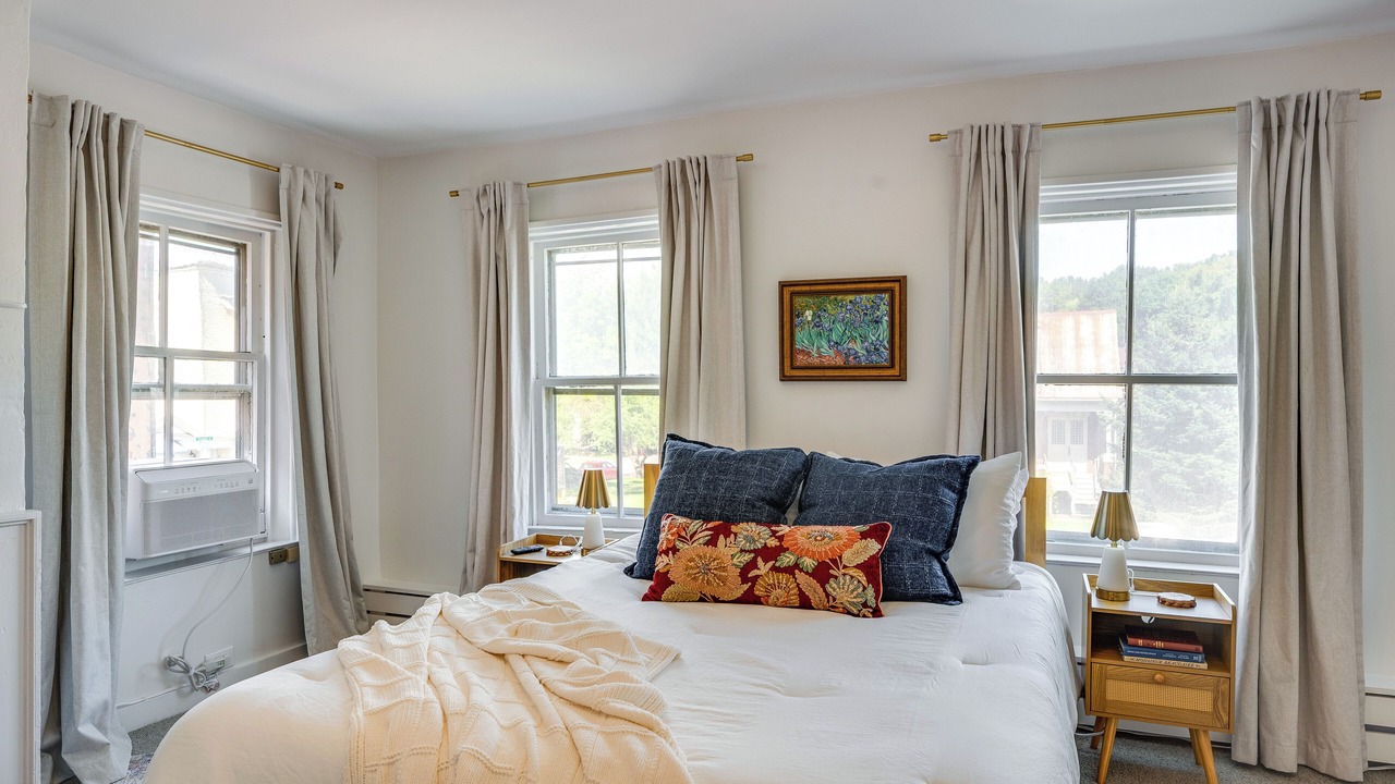 Photo of Bedroom in Waterbury