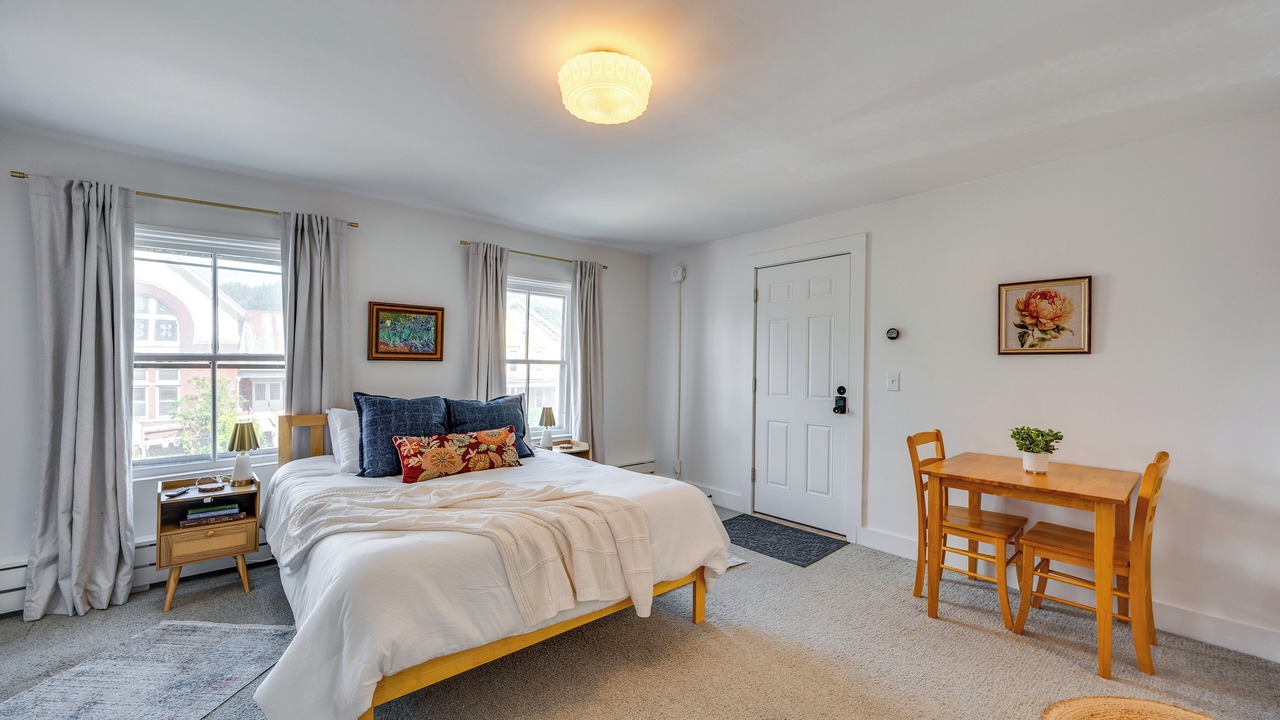 Photo of Bedroom in Waterbury