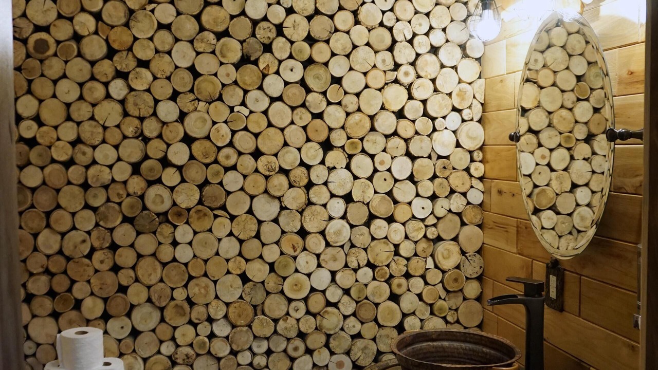 Photo of Bathroom in Henlawson