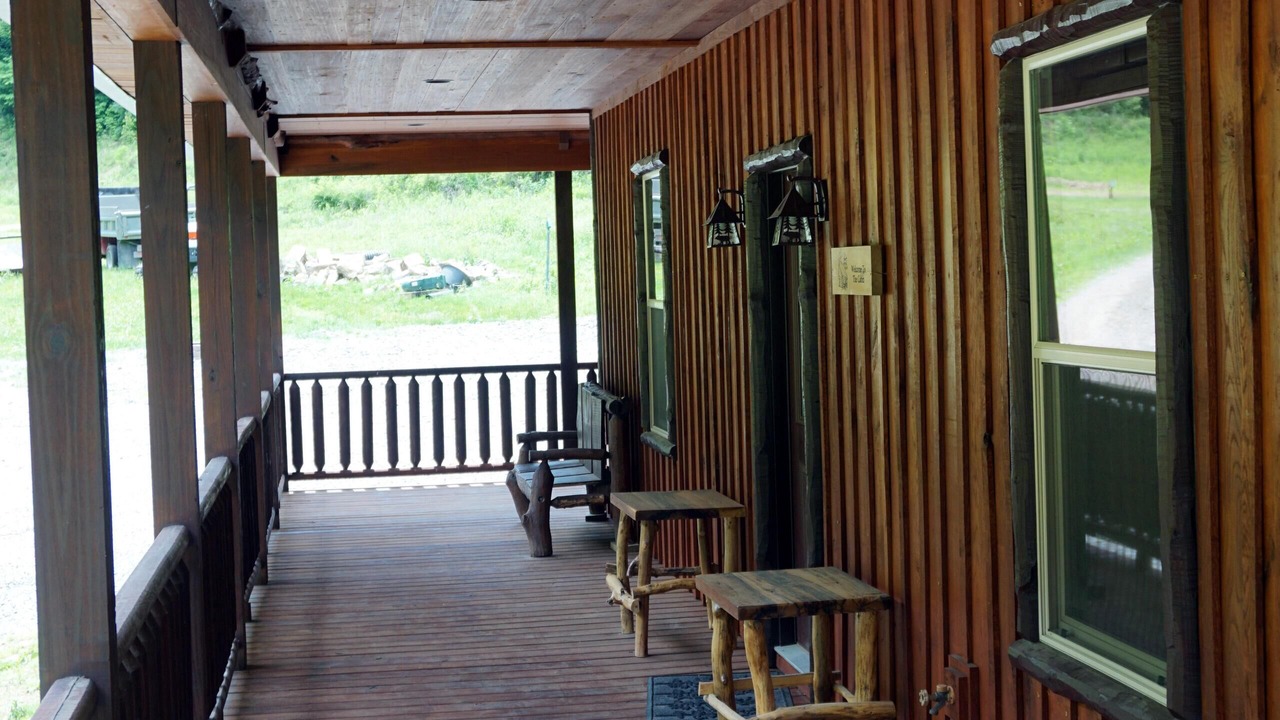 Photo of Patio Balcony in Henlawson