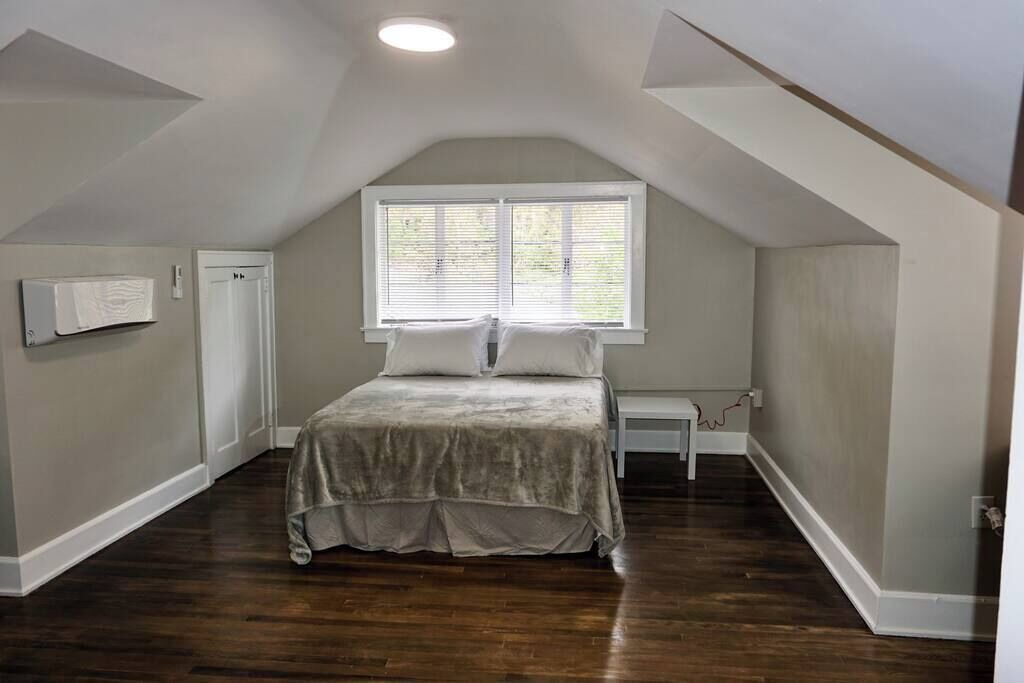 Photo of Bedroom in Stollings