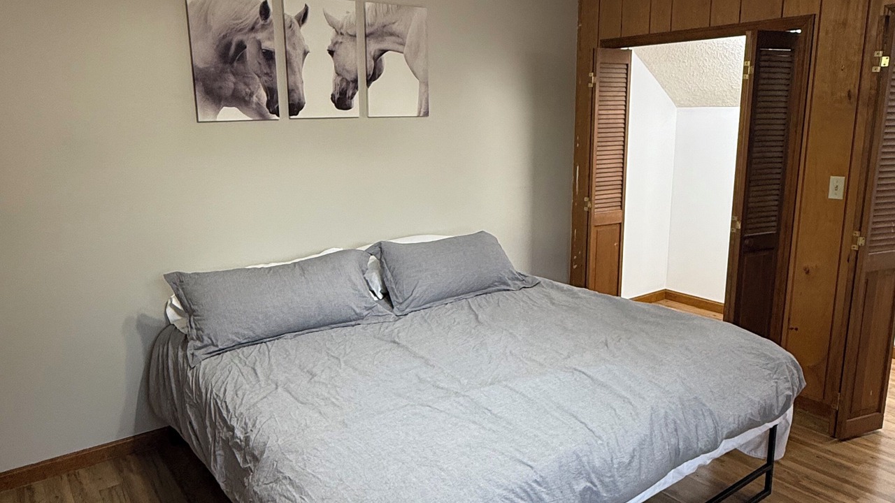 Photo of Bedroom in Gilman