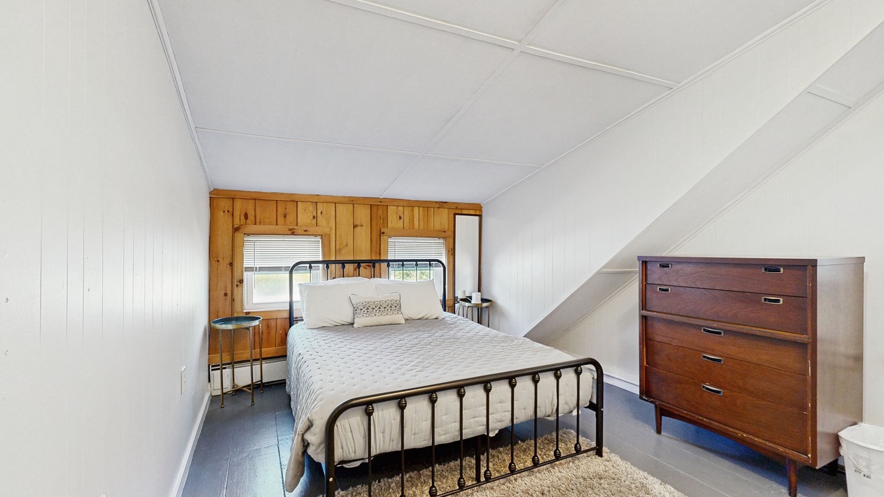 Photo of Bedroom in Carroll County