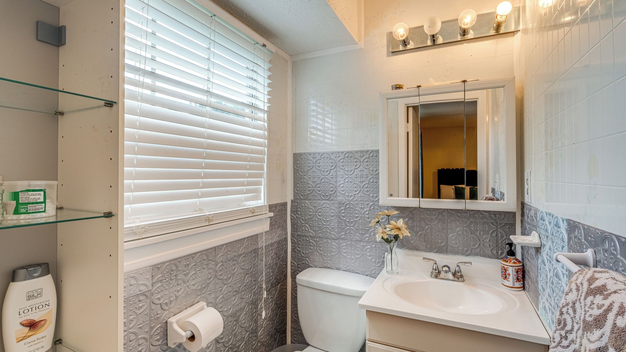 Photo of Bathroom in Oxon Hill-Glassmanor