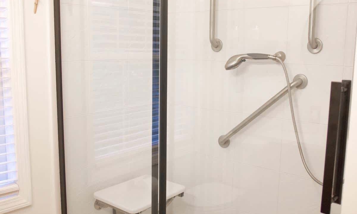 Photo of Bathroom in Lincolnville