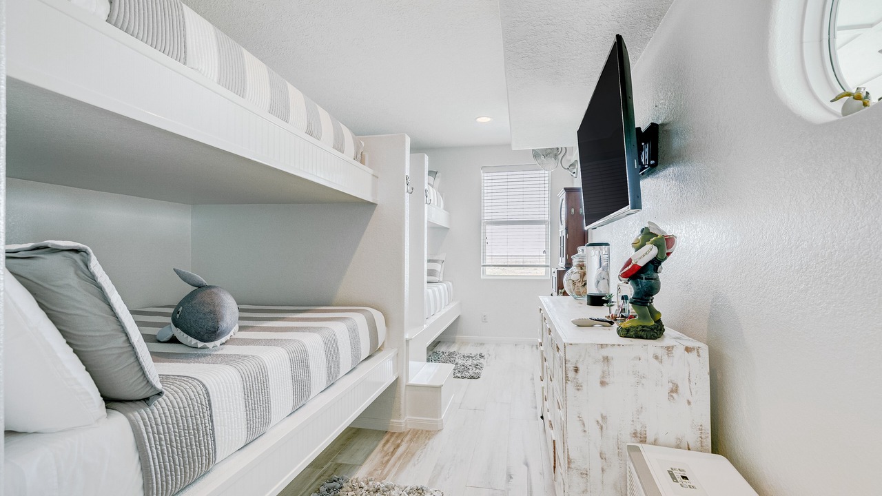 Photo of Bedroom in Port Bolivar