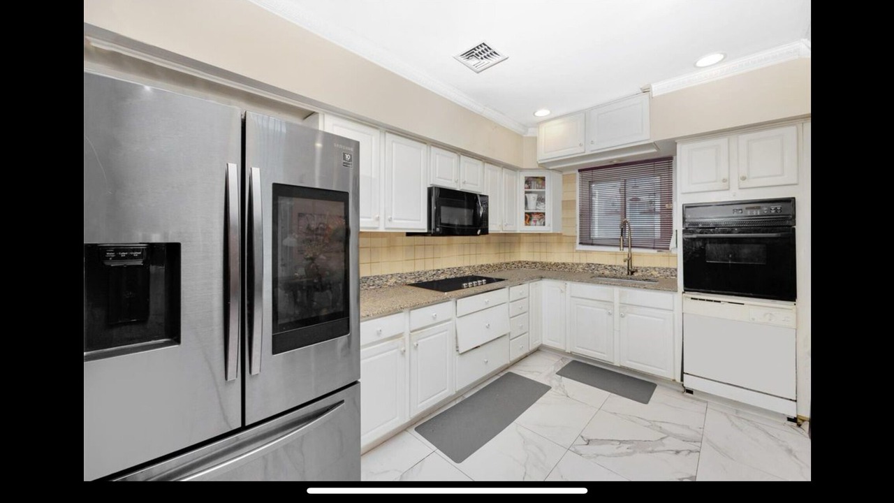 Photo of Kitchen in Farmingdale