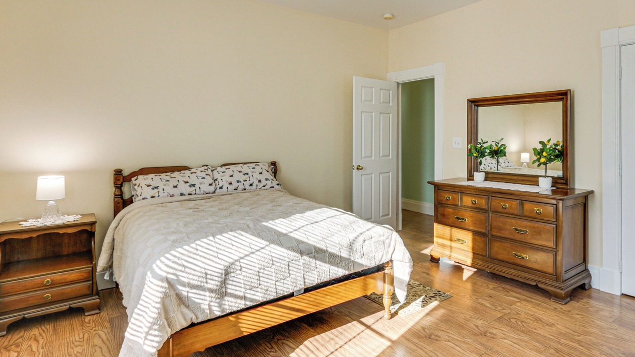Photo of Bedroom in Boonsboro