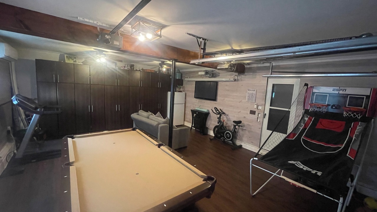 Photo of Livingroom in Jericho