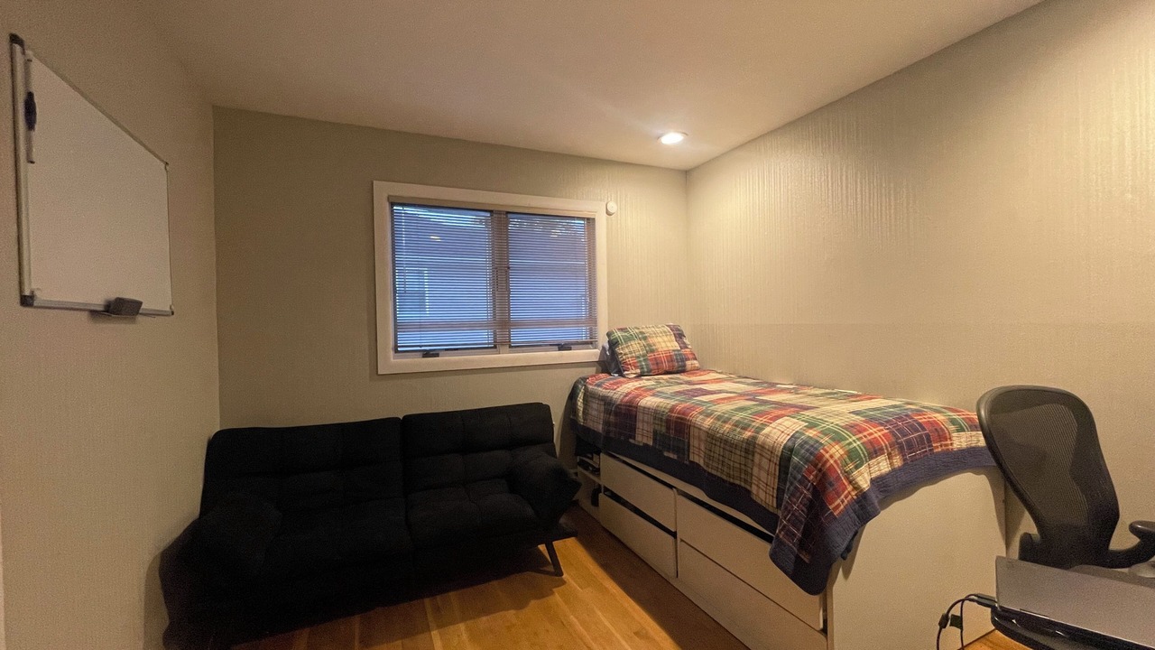 Photo of Bedroom in Jericho