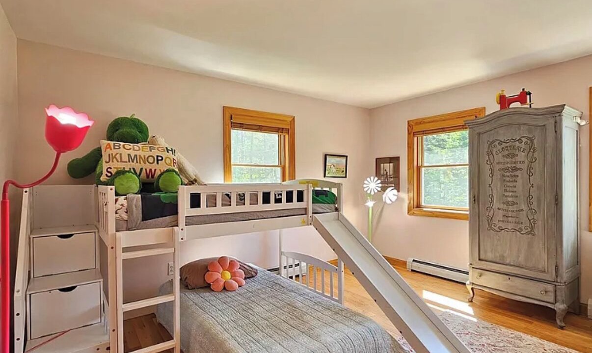 Photo of Bedroom in Waterbury Center