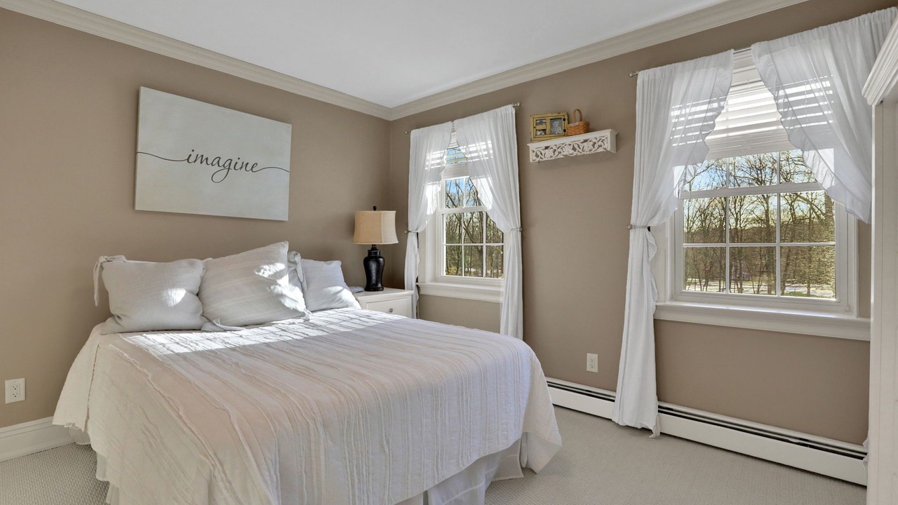 Photo of Bedroom in Middle Hope