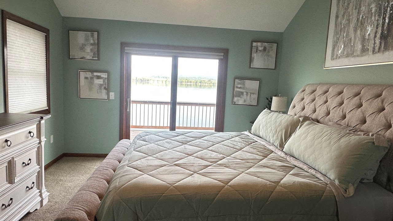 Photo of Bedroom in Cooperstown - Otsego Lake