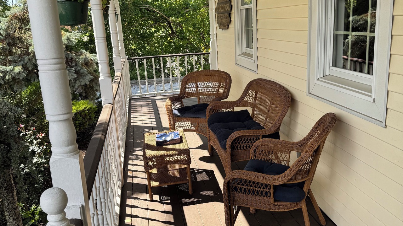 Photo of Patio Balcony in Old Bethpage