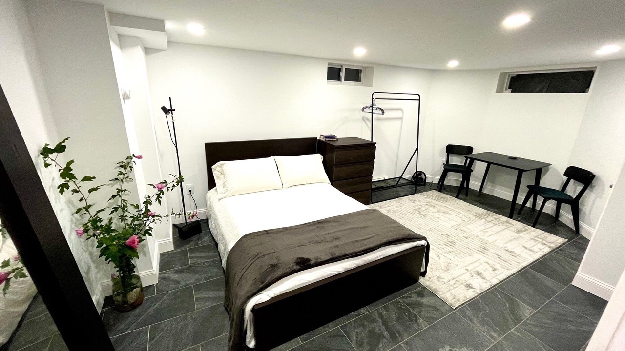 Photo of Bedroom in Weehawken