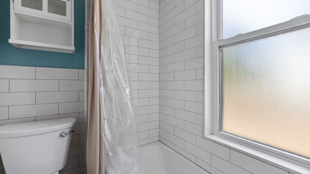 Photo of Bathroom in Reading