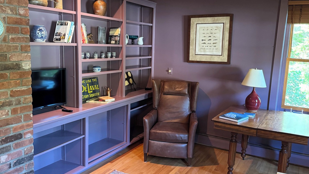 Photo of Livingroom in Warren