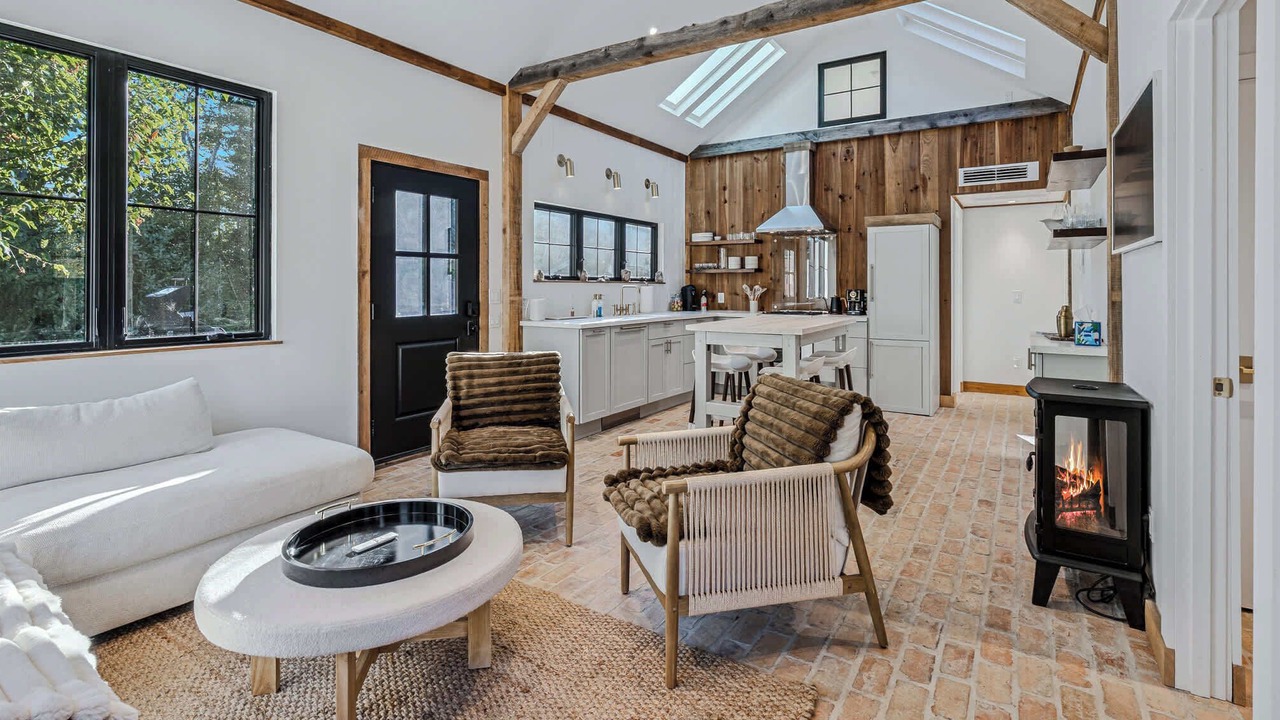 Photo of Livingroom in Woodstock