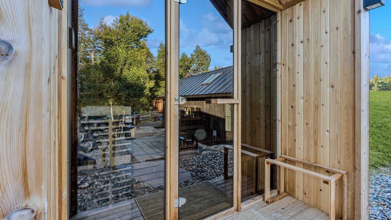 Photo of Outdoor in Woodstock