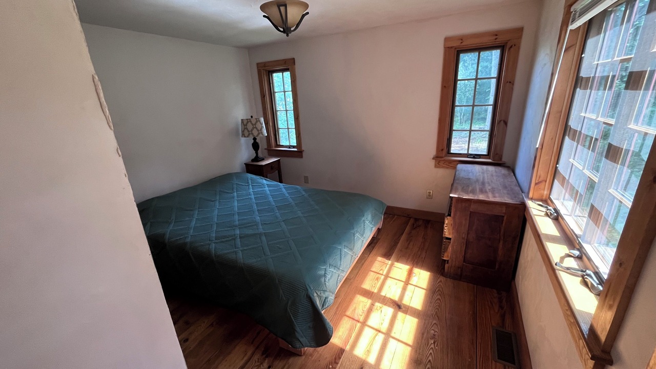 Photo of Bedroom in Shushan