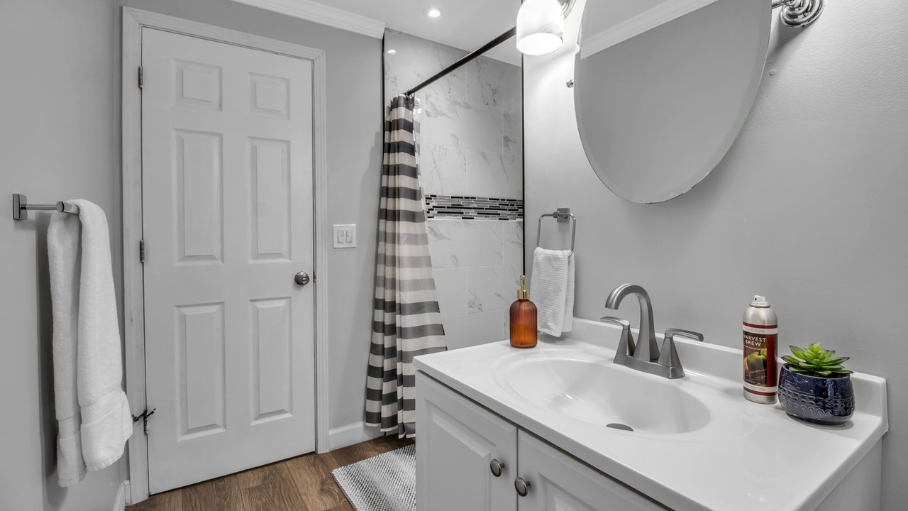 Photo of Bathroom in Williamsville