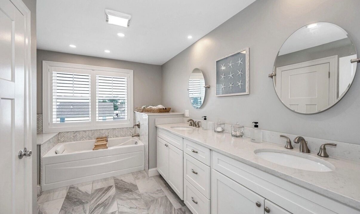 Photo of Bathroom in Seabrook