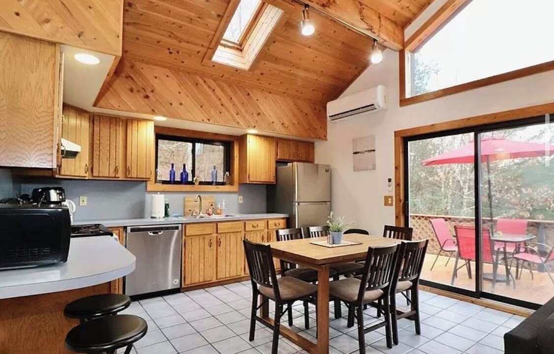 Photo of Kitchen in Lanesville