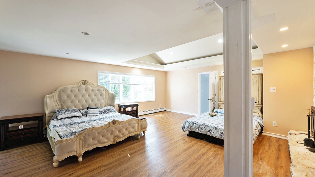 Photo of Bedroom in Bay Shore