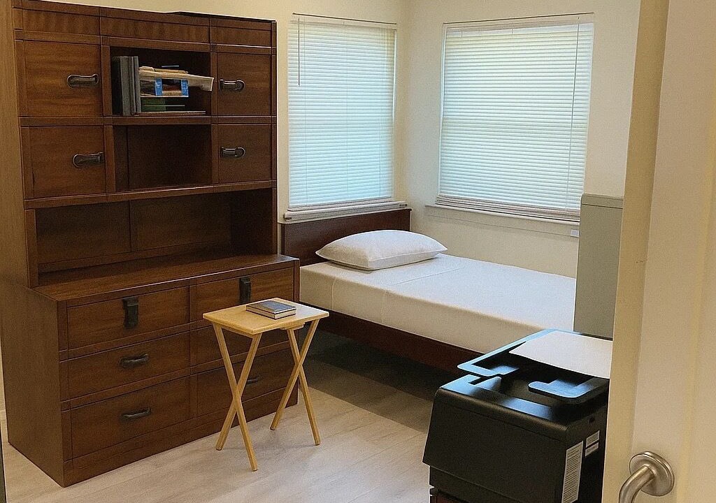 Photo of Bedroom in South Farmingdale