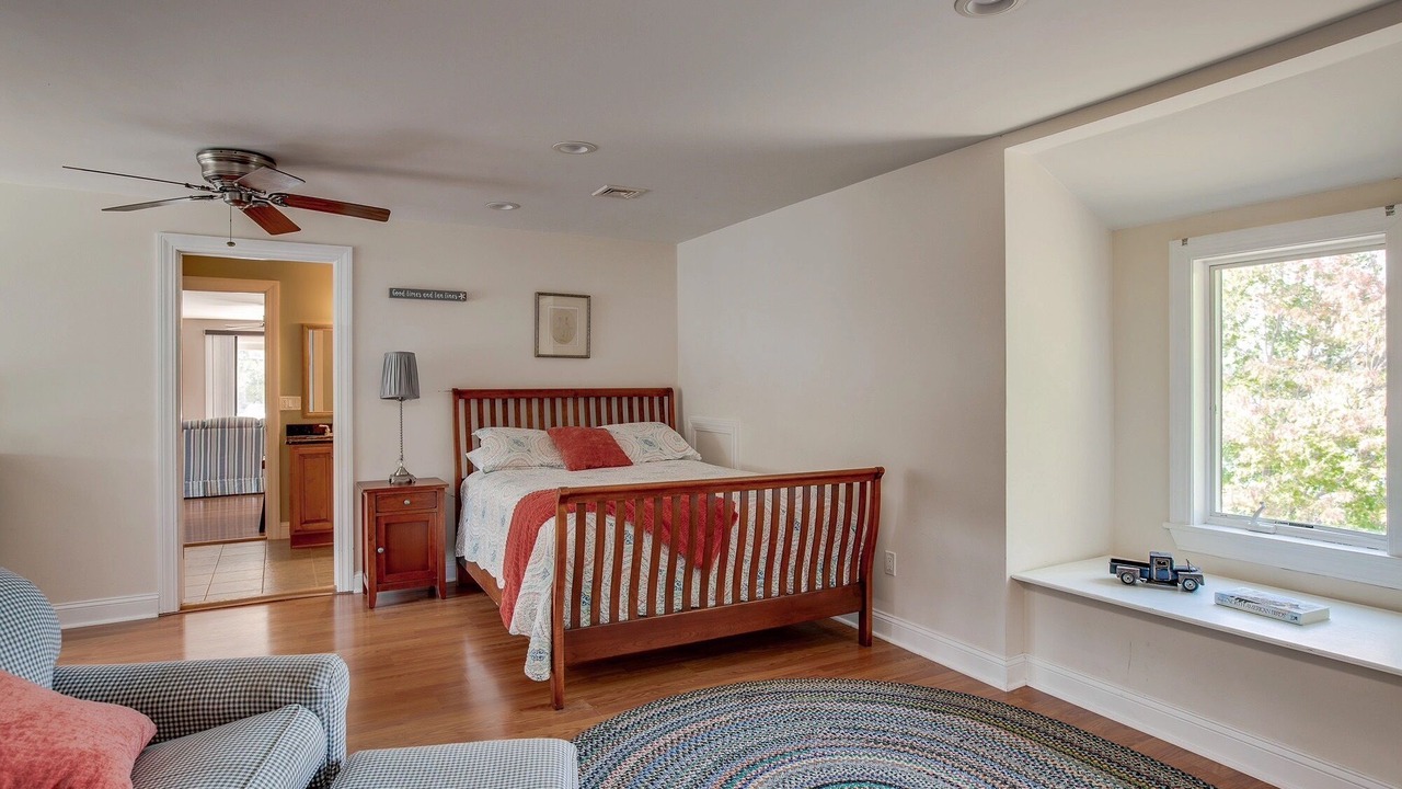 Photo of Bedroom in The Bays