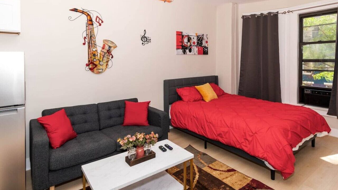 Photo of Livingroom in Albany