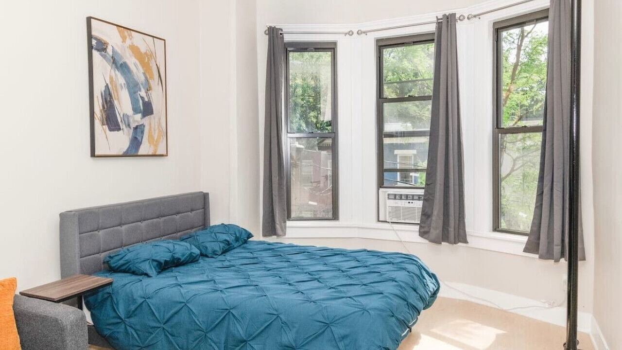 Photo of Bedroom in Albany