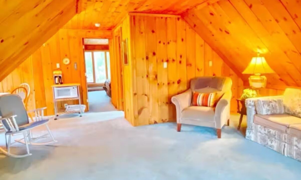 Photo of Livingroom in Center Ossipee
