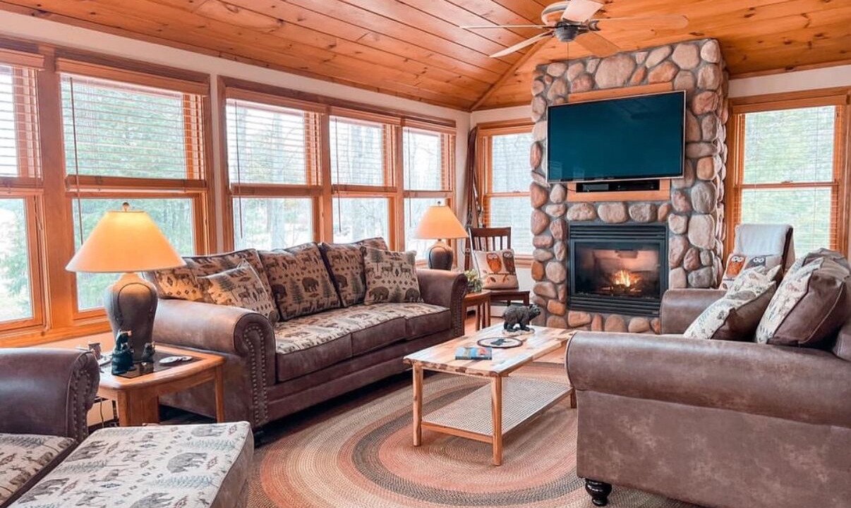 Photo of Livingroom in Center Ossipee