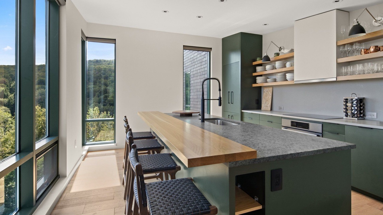 Photo of Kitchen in Stowe Area