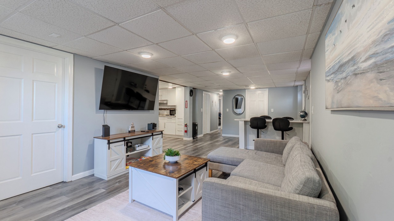 Photo of Livingroom in Revere