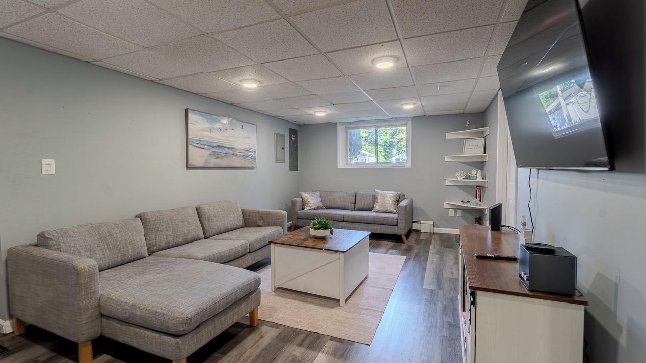 Photo of Livingroom in Revere