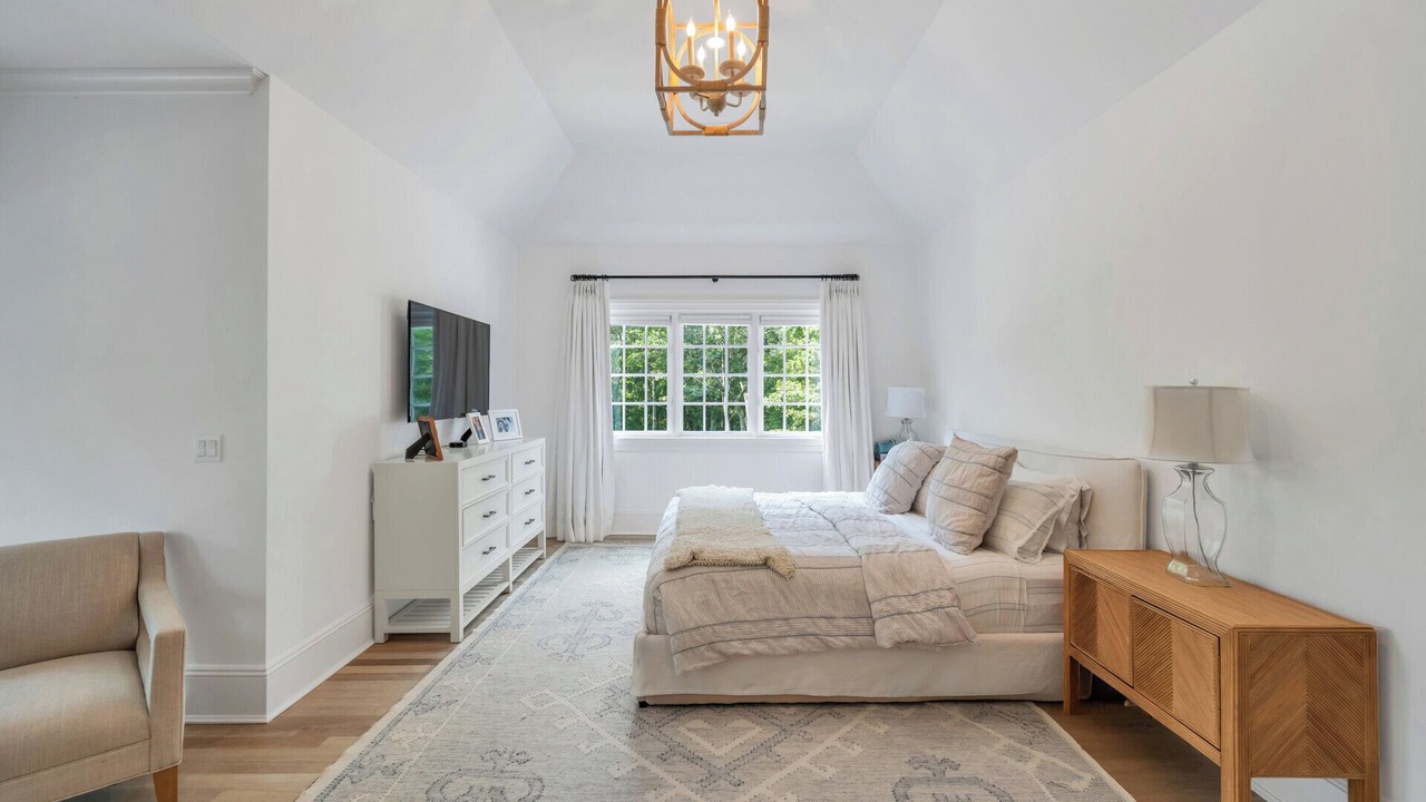 Photo of Bedroom in Southampton