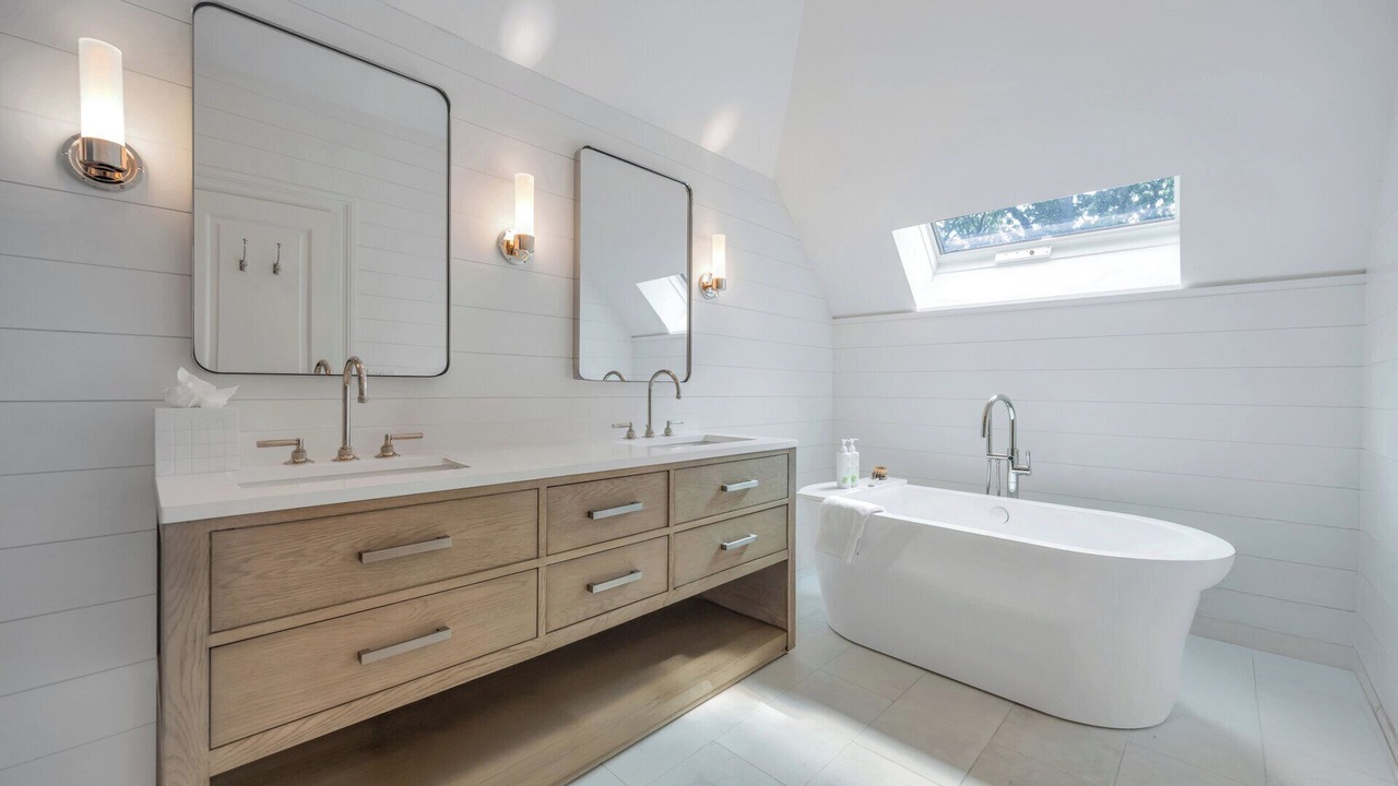Photo of Bathroom in Southampton