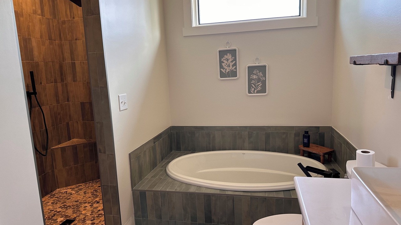 Photo of Bathroom in Keslers Cross Lanes