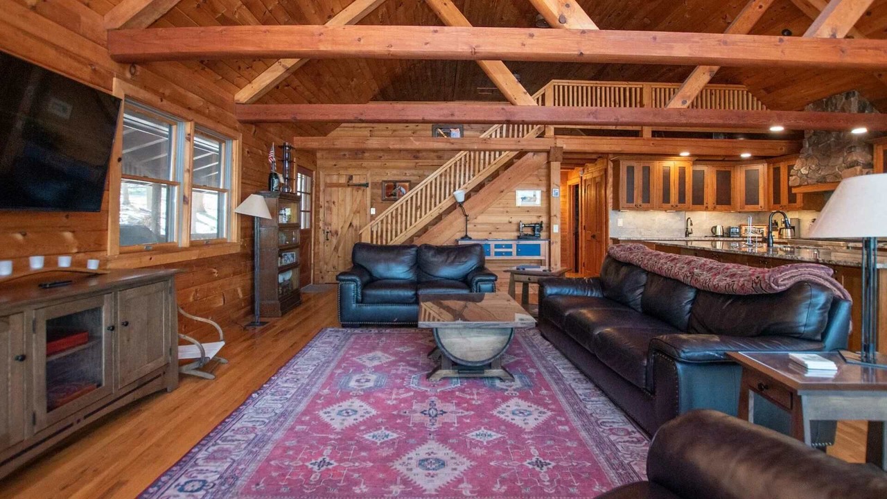Photo of Livingroom in Ovid