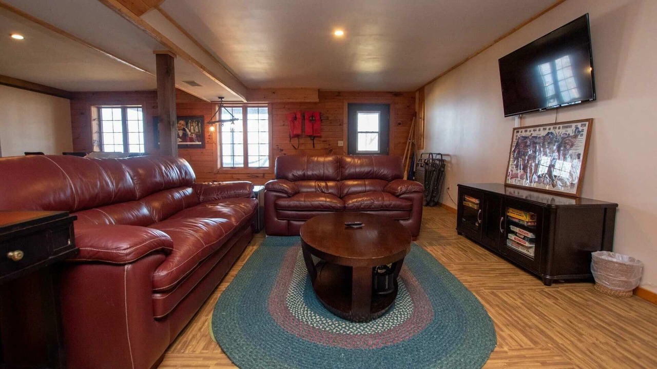 Photo of Livingroom in Ovid