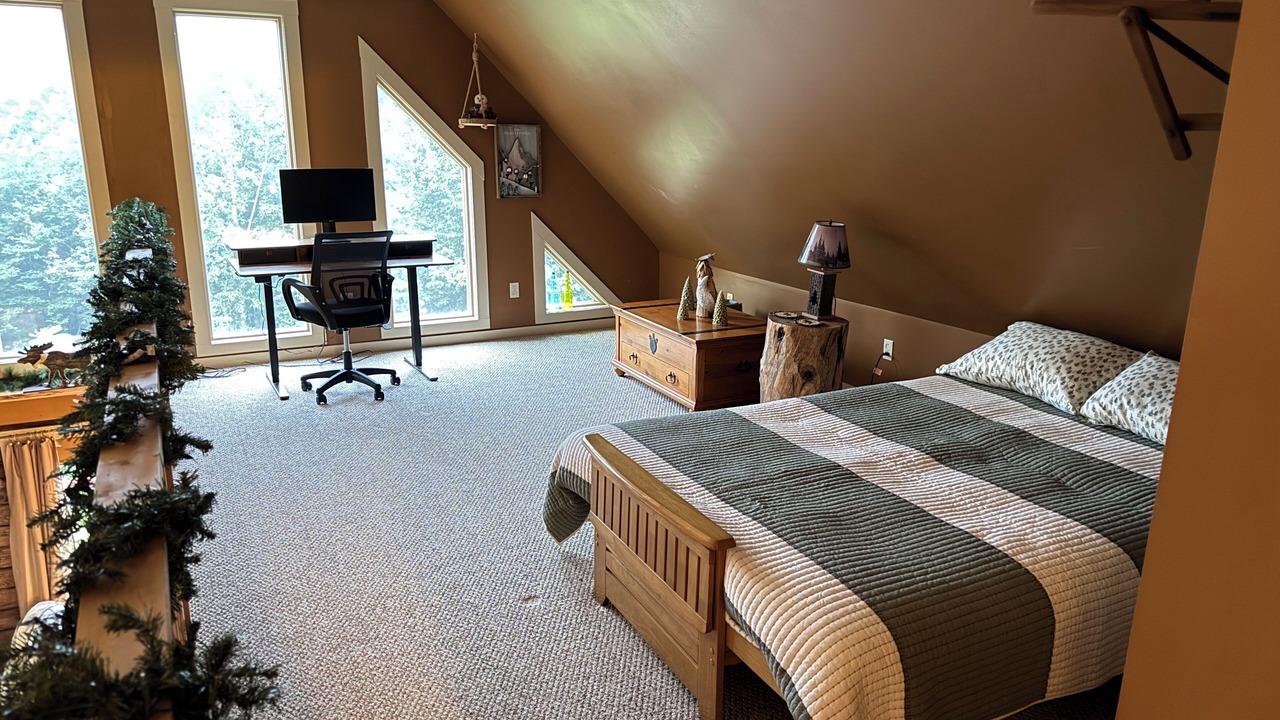 Photo of Bedroom in Stark