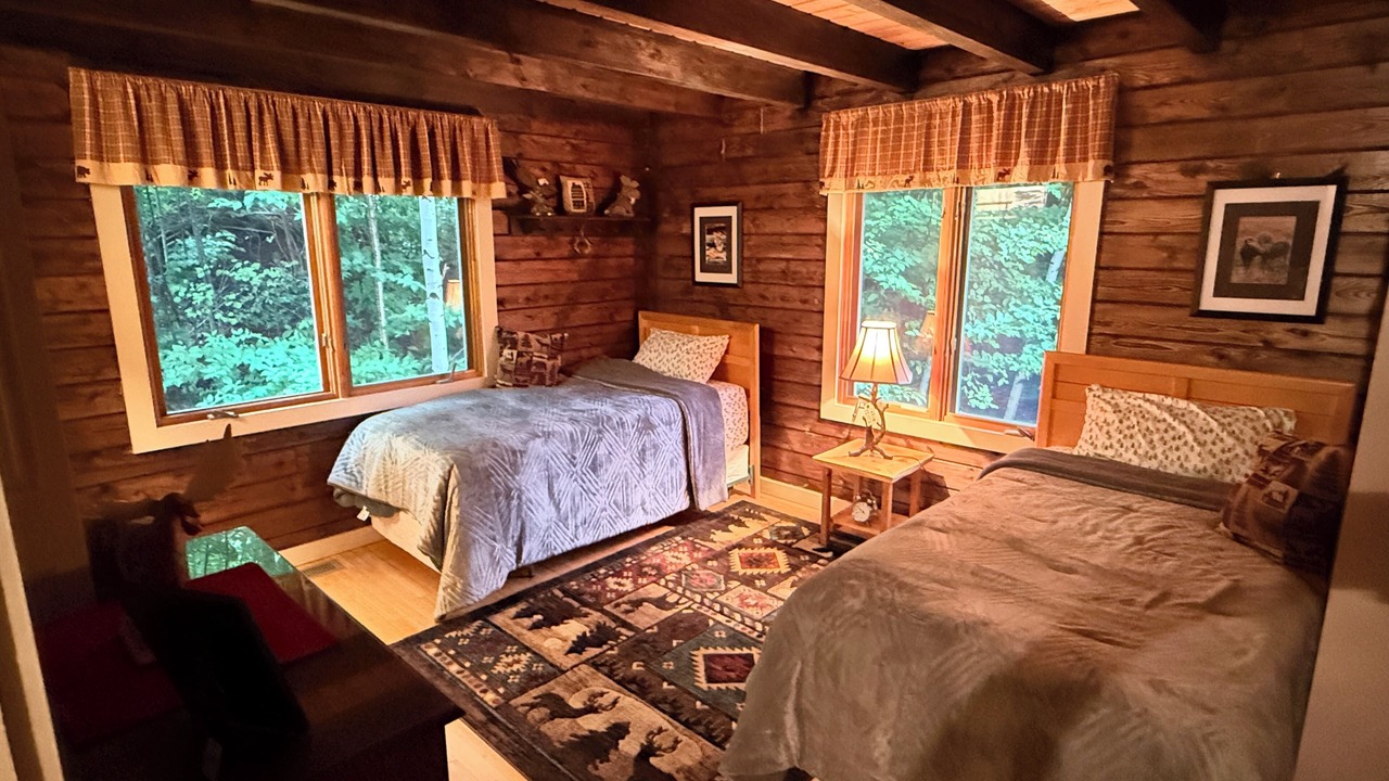 Photo of Bedroom in Stark